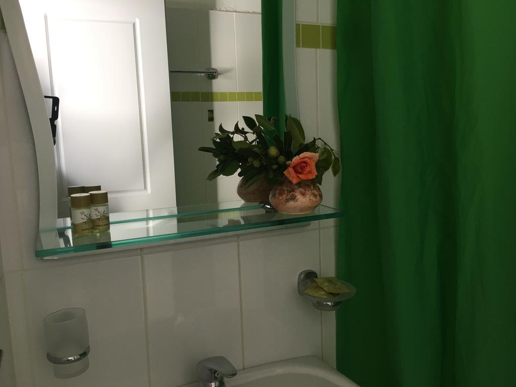 Maistrali Studios Batsíon Zewnętrze zdjęcie